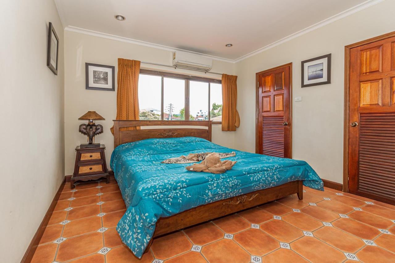 Viewbor Villa - Pattaya Holiday House Walking Street 4 Bedrooms Екстериор снимка