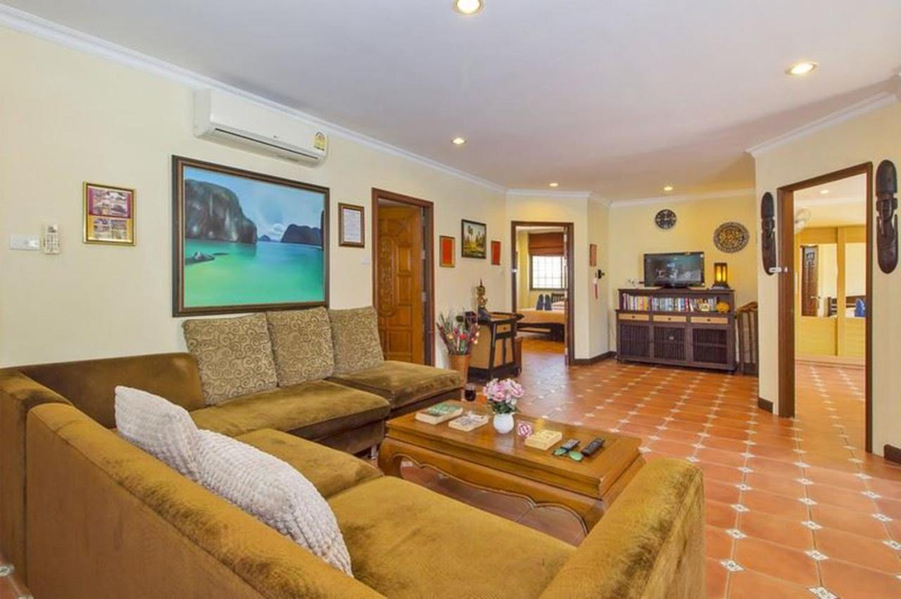 Viewbor Villa - Pattaya Holiday House Walking Street 4 Bedrooms Екстериор снимка